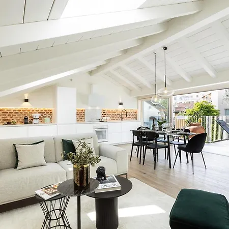 *villa Olivo*with Private Terrace & Jacuzzi + 3bedrooms Holiday home